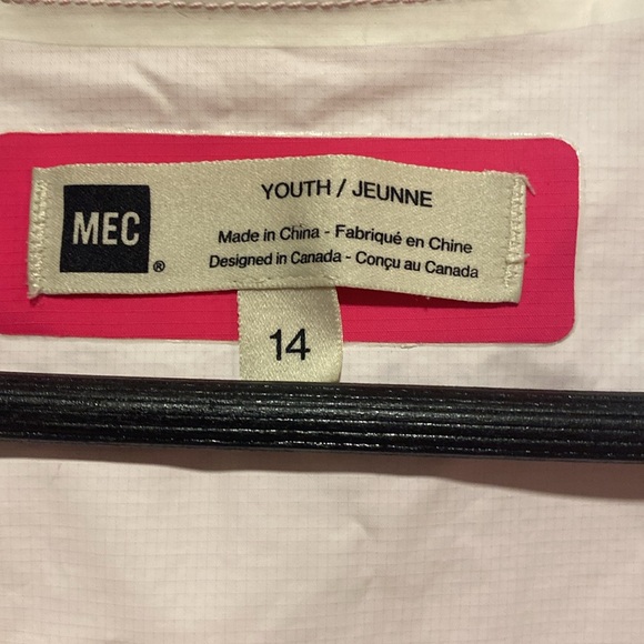 youth MEC rain jacket sz 14 - Picture 2 of 3
